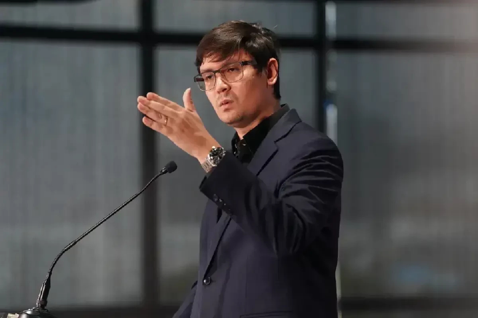 กมธ.มั่นคง เชิญ 'ชนนพัฒฐ์' แจง 13 พ.ย. ถาม 'อนุทิน' ไฉนอุ้ม 'ธรรมนัส'