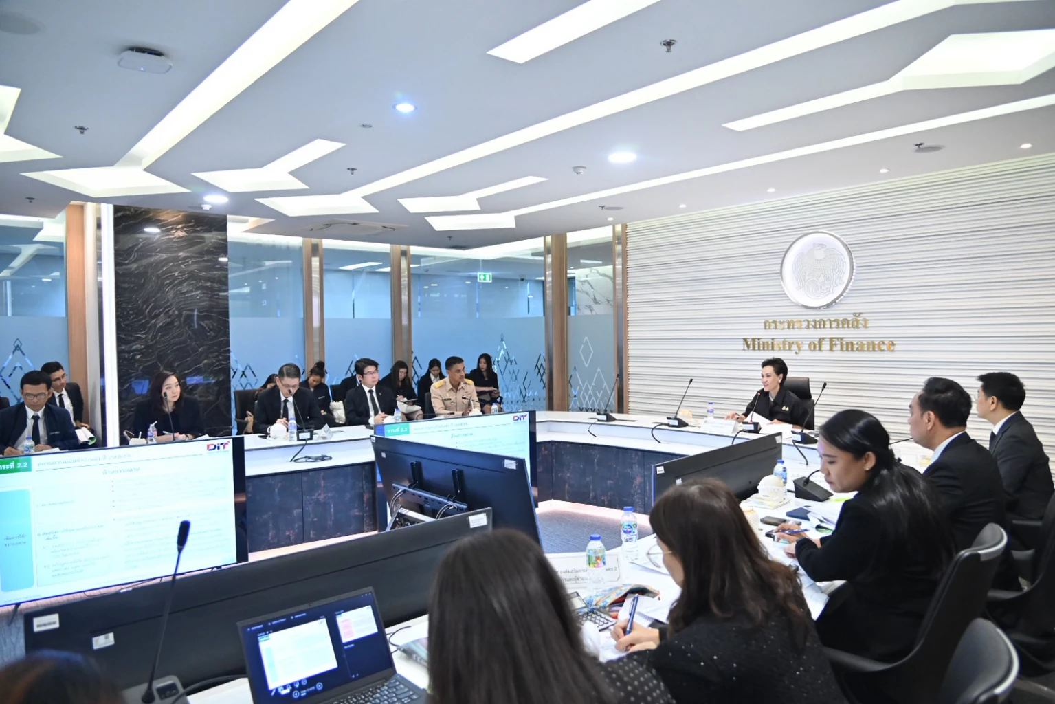 “นบมส.” ทุ่มงบ 1.28 พันล้านบาท ดูแลเสถียรภาพมันสำปะหลัง ภาพประกอบข่าว: “นบมส.” ทุ่มงบ 1.28 พันล้านบาท ดูแลเสถียรภาพมันสำปะหลัง