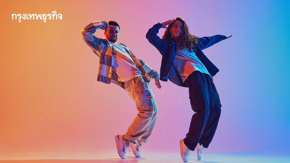 วิจัยชี้ “การเต้น” คือยาลดซึมเศร้าที่ทรงพลังยิ่งกว่าวิ่งและโยคะ