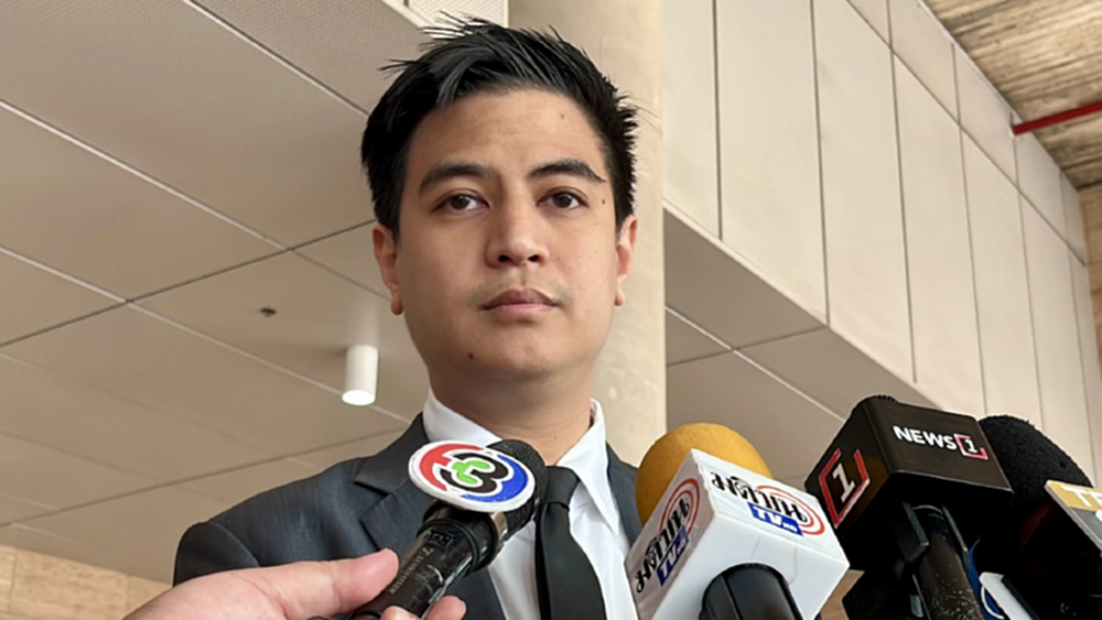 'ปชน.' มองปม 'ยุบสภา' ก่อน 'แก้รธน.' ผ่าน ไม่เป็นผลดีกับ 'อนุทิน'