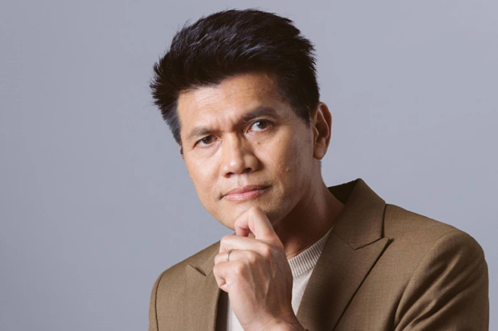 'สาธิต' ดักพวก 'สีเทา' อย่าคิดเข้า ปชป. ชี้เป็นผู้แทนฯต้องเสียสละ