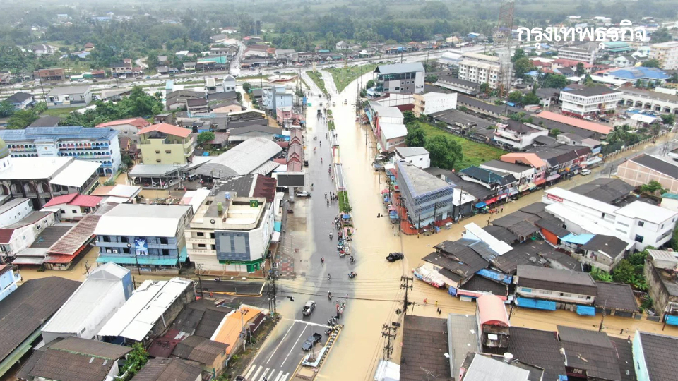 อัปเดตเส้นทางจราจร อ.จะนะ จ.สงขลา หลังน้ำลด ถนนสายหลัก 43 ผ่านได้