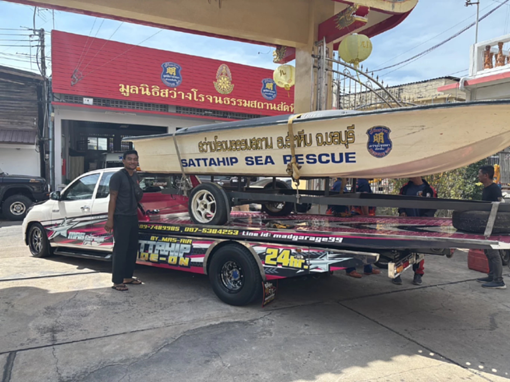 ‘สส.อัครนันท์‘ ประสาน 4 มูลนิธิ ระดม‘เรือ-เจ็ตสกี’ ช่วยน้ำท่วมหาดใหญ่