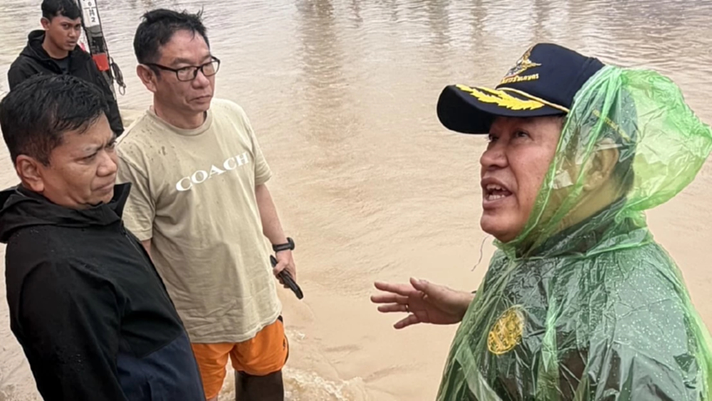 ‘อนุทิน’ เซ็นตั้ง ‘ธรรมนัส’ ผอ.ศนภ. จัดการภัยพิบัติภาคใต้