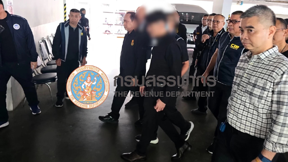 สั่งย้ายด่วนข้าราชการ นักตรวจสอบภาษี กรมสรรพากรสอบวินัยร้ายแรงถูกบุกจับ