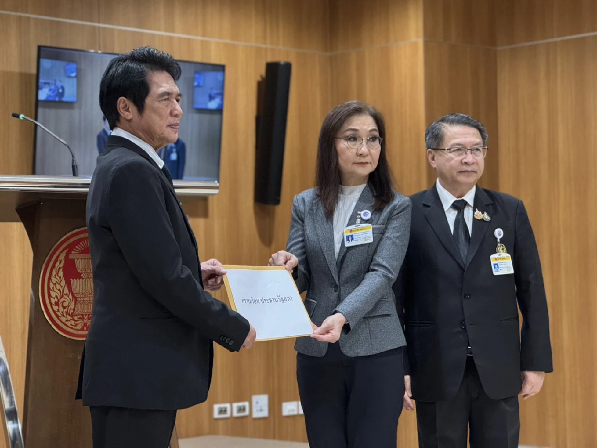 'นันทนา' ขอพึ่ง 'วันนอร์' สาง 'สว.สีน้ำเงิน' ลุอำนาจ-ฟันจริยธรรม