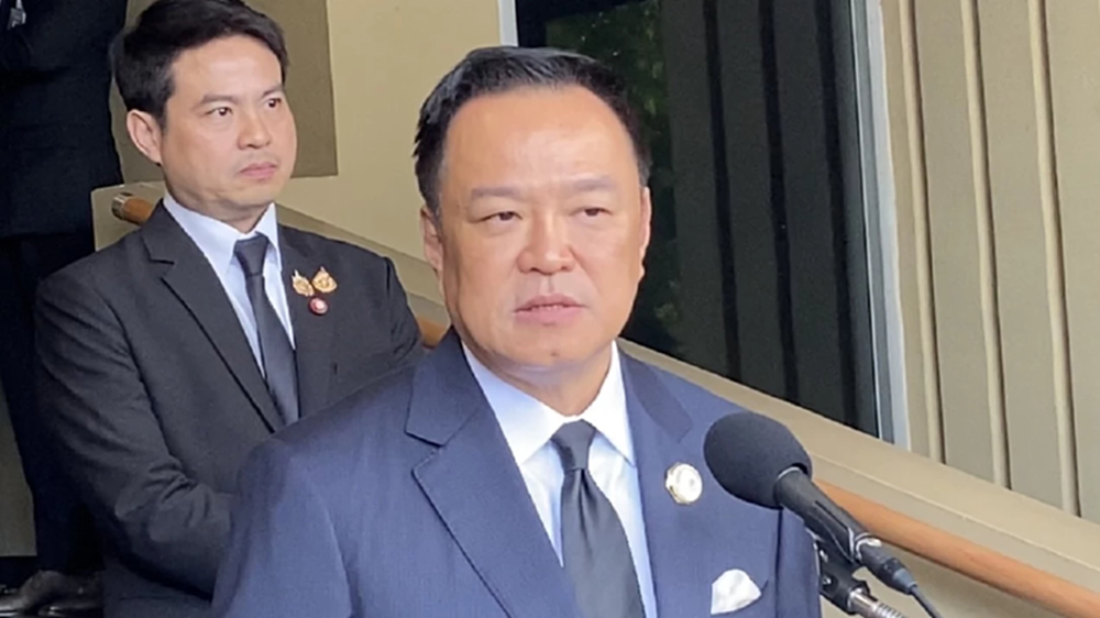 ‘อนุทิน’ เผย ไม่ยืนยันไทม์ไลน์ ‘ยุบสภา’ ห้ามฝ่ายค้านซักฟอกไม่ได้