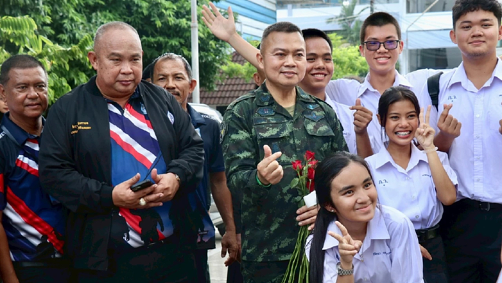 'แม่ทัพกุ้ง' วันนี้พูดที่ภูเก็ต ลั่นทหารพระราชาไม่ยอมเสียแผ่นดิน