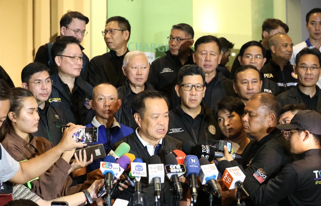 'อนุทิน' สั่งด่วน! แผนฟื้นฟูเร่งด่วน 7 วัน กู้ชีพหาดใหญ่ หลังน้ำลด