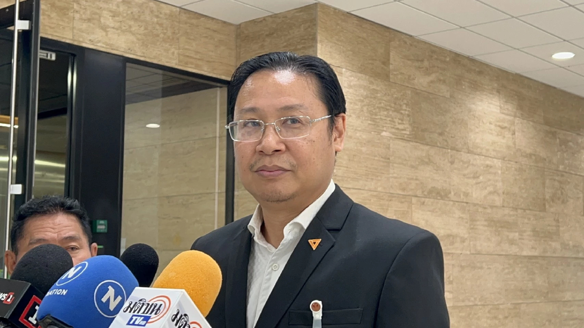 'ปธ.แก้รธน.' มั่นใจสัปดาห์หน้า ชงรายงานแก้รธน. ให้ 'วันนอร์'