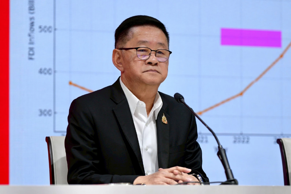 พท.แฉบางพรรคการเมืองจีบ ‘สส.เพื่อไทย’ เตือนระวังโดนล่อซื้อ