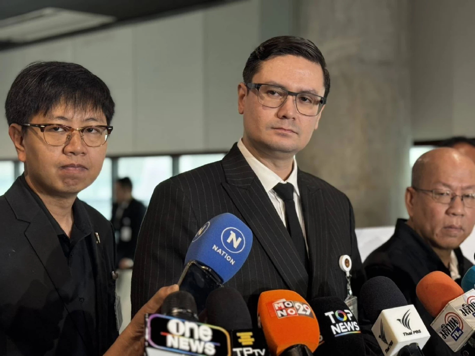 รองหัวหน้าปชน. แจงไม่มีคำสั่งหักเงินเดือนผช.สส. จ่ายค่าสมาชิก