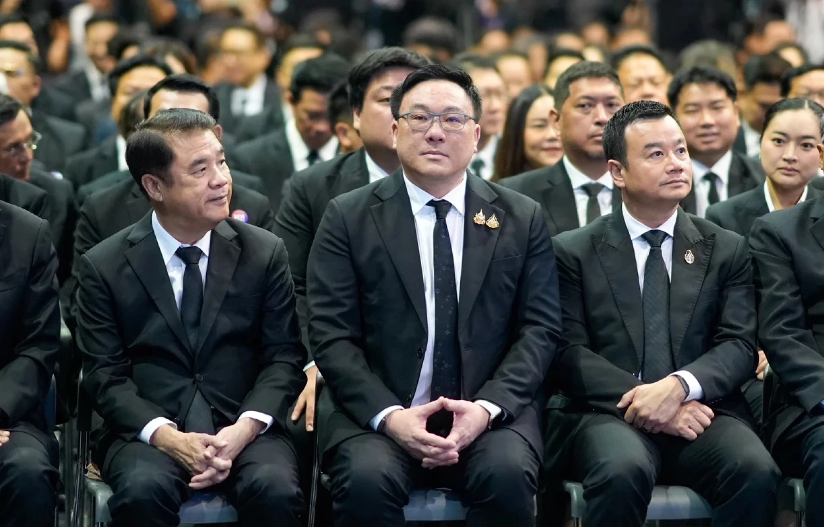 'จุลพันธ์' ไม่กังวล ป.ป.ช.สอบคดีโยกงบ 3.5 หมื่นล้าน โปะแจกหมื่น