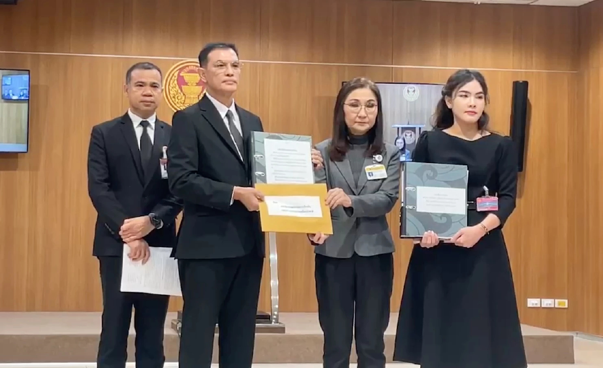 'นันทนา' ขอ ป.ป.ช. ไต่สวน 'มงคล-เกรียงไกร' พ่วง17สว. ผิดจริยธรรม