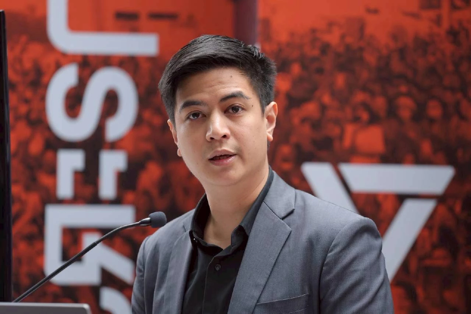 ปชน.ชง ครม.ปรับเกณฑ์เยียวยาน้ำท่วม 9 พัน/เดือน เพื่อความเป็นธรรม