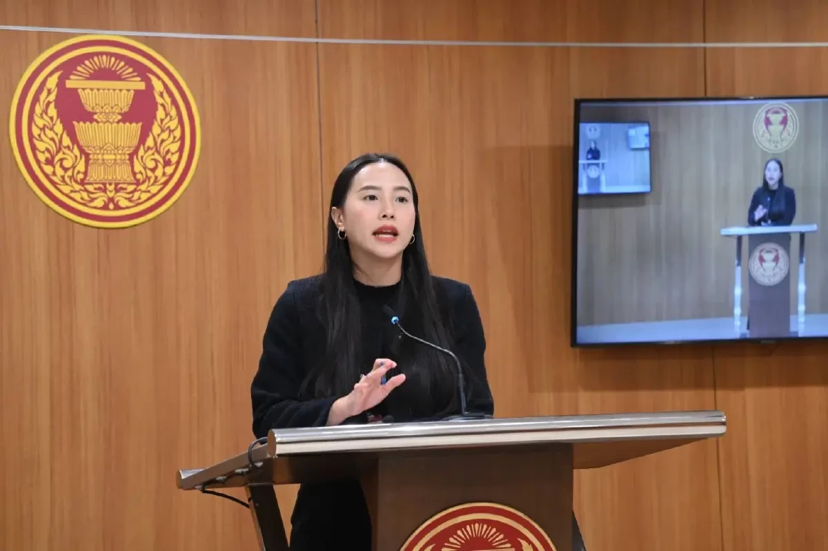 2 สมาชิกส้มแจงแทน ปมเงินบริจาคพรรค 2 แสน-จักรยาน 'ไอซ์ รักชนก'