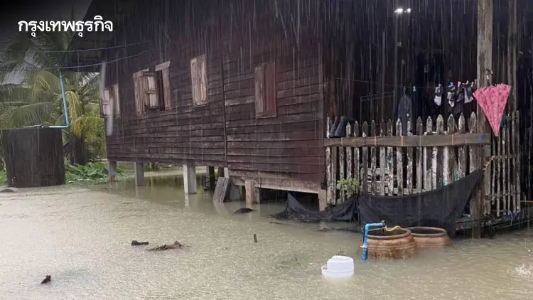 อัปเดต น้ำท่วมภาคใต้ 8 จังหวัดอ่วม ฝนตกหนัก ได้รับผลกระทบกว่า 1.2 แสนครัวเรือน