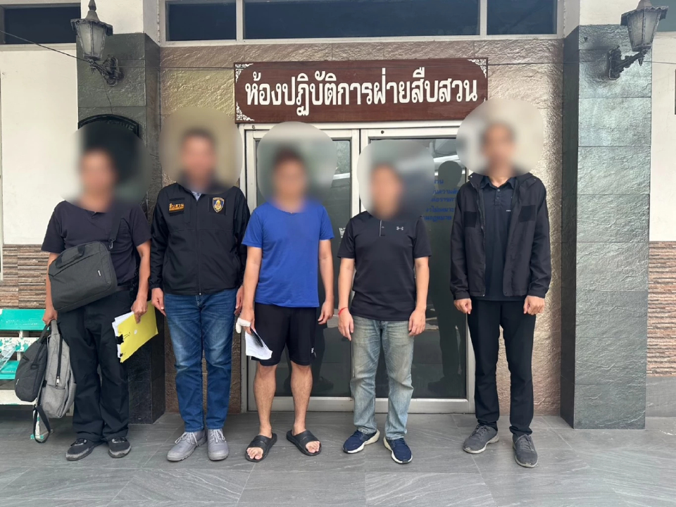 ป.ป.ช.บุกจับสด 'อดีต พนง.กกต.' โกงงบเบิกจ่ายการประชุม 3.5 ล้าน