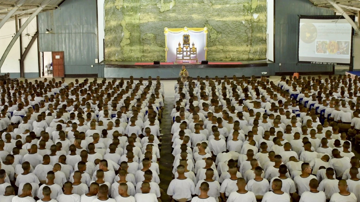 ศูนย์ฝึกทหารใหม่ ปลูกฝังความรักชาติ-สถาบันฯ ให้ทหารใหม่12,000 นาย