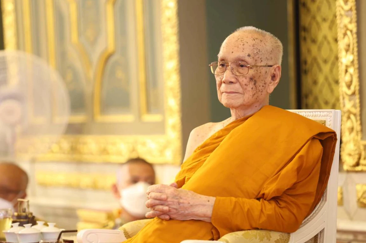 สมเด็จพระสังฆราชฯ ประทานปัจจัย '1 ล้านบาท' ช่วยวัดน้ำท่วมภาคใต้