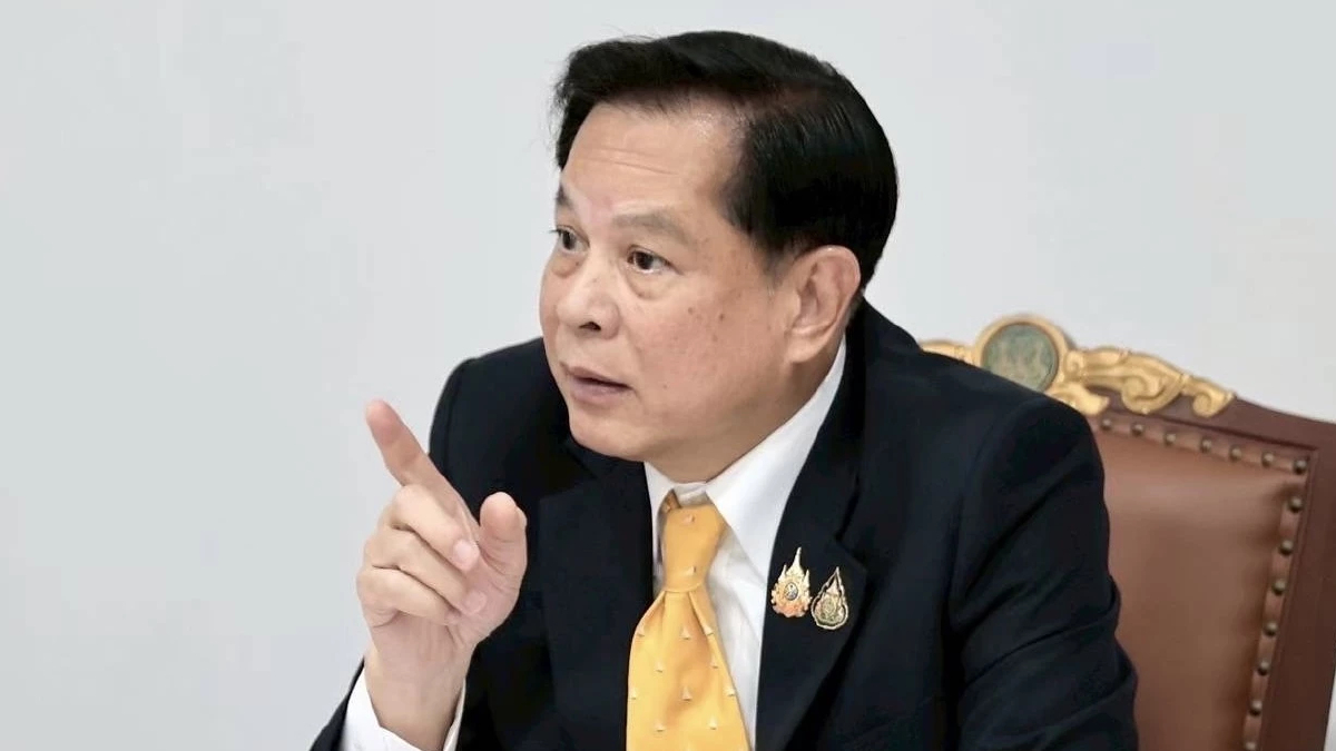 ‘พีระพันธุ์’ ข้องใจ รัฐบาล รอทหารขาขาดอีกกี่ราย ถึงจะเด็ดขาดกับ ‘กัมพูชา’