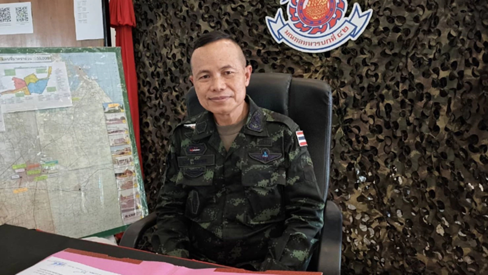 มทภ.4 ระดมกำลังกว่า 400 นาย ฟื้นฟู รพ.หาดใหญ่-จราจรให้เสร็จวันนี้