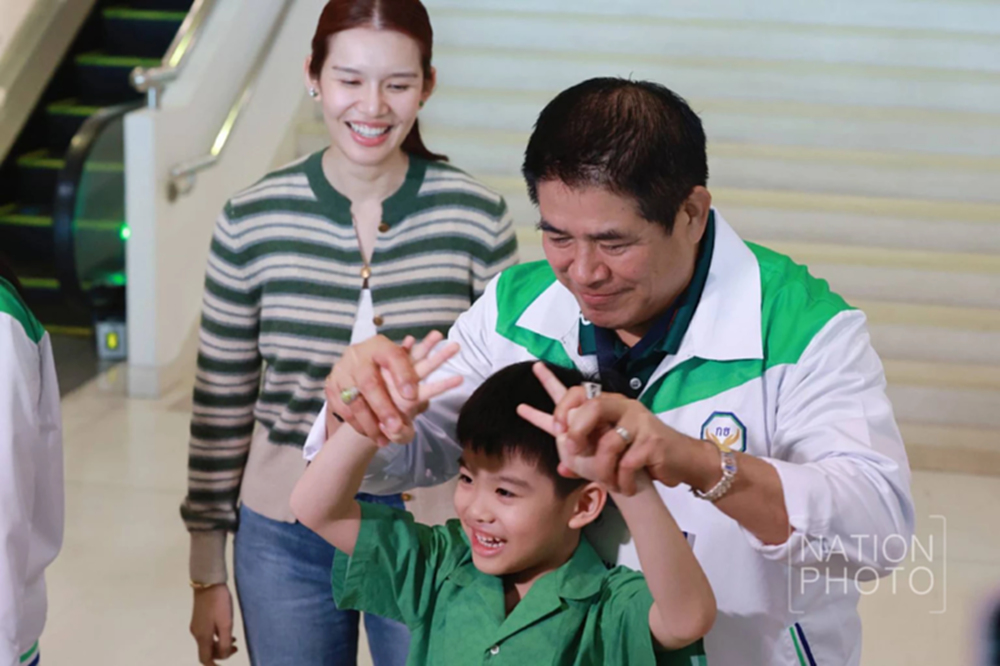 'ธรรมนัส' แฮปปี้ 'กล้าธรรม' ได้เบอร์ 42 เมินถูกยี้เข้าร่วมรัฐบาล