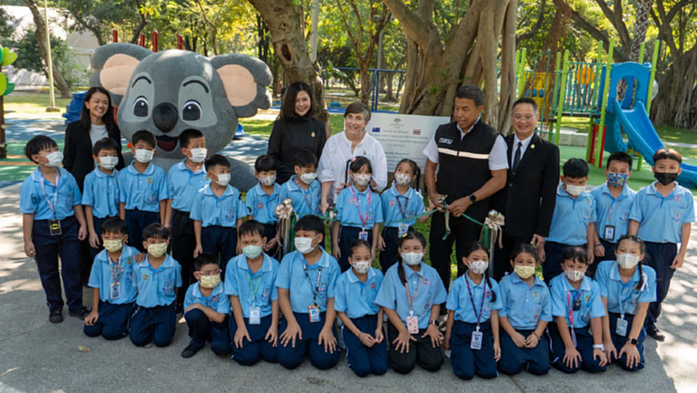 สถานทูตออสเตรเลีย- กทม. ร่วมเปิดสนามเด็กเล่นในสวนลุมฯ