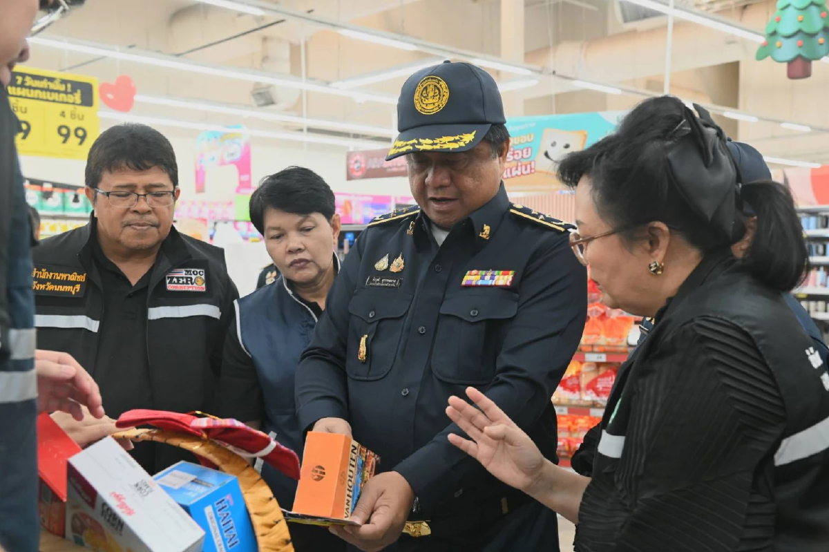 กรมการค้าภายในคุมเข้มปีใหม่! ลุยตรวจกระเช้า-ปั๊มน้ำมัน ย้ำห้ามเอาเปรียบประชาชน