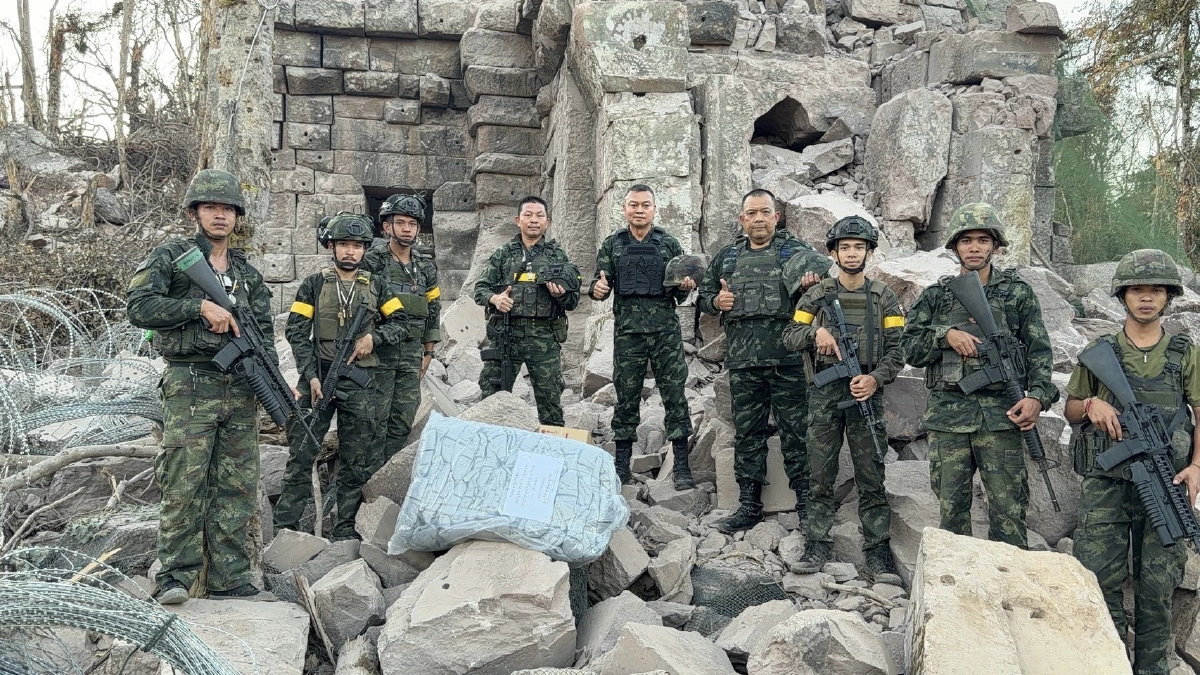 'แม่ทัพกุ้ง'ลุย ปราสาทตาควาย-เนิน 350 ร่วมยินดียึดคืนแผ่นดินไทย