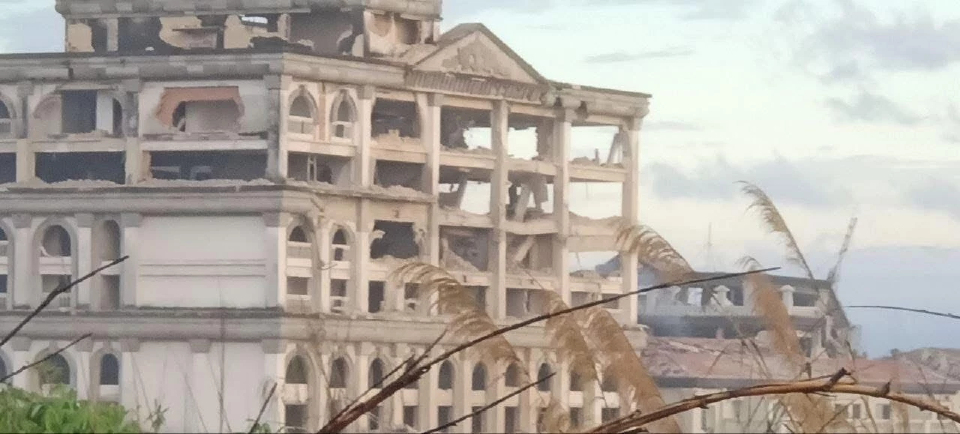 ชายแดนจ.ตราดดุเดือดขยายวงหาดเล็ก ทำลายฐานปืนใหญ่ ใน เกาะกง