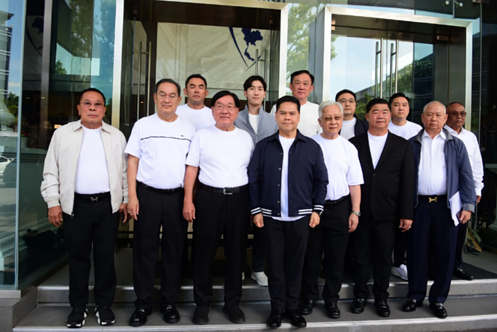 'วราวุธ' ขนอดีตสส.ชทพ. เข้า 'ภท.' ลั่นไม่ได้มาชั่วคราว