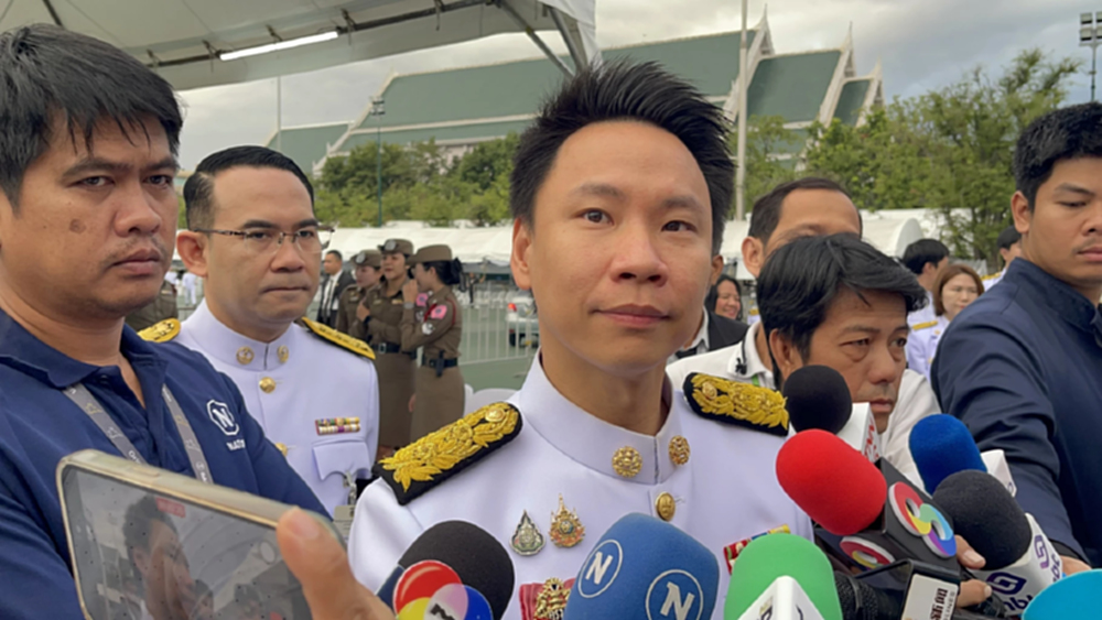 'อรรถกร' โอดรับดราม่าซีเกมส์ แจงปมใช้โปสเตอร์ AI ด้อยค่านักออกแบบ