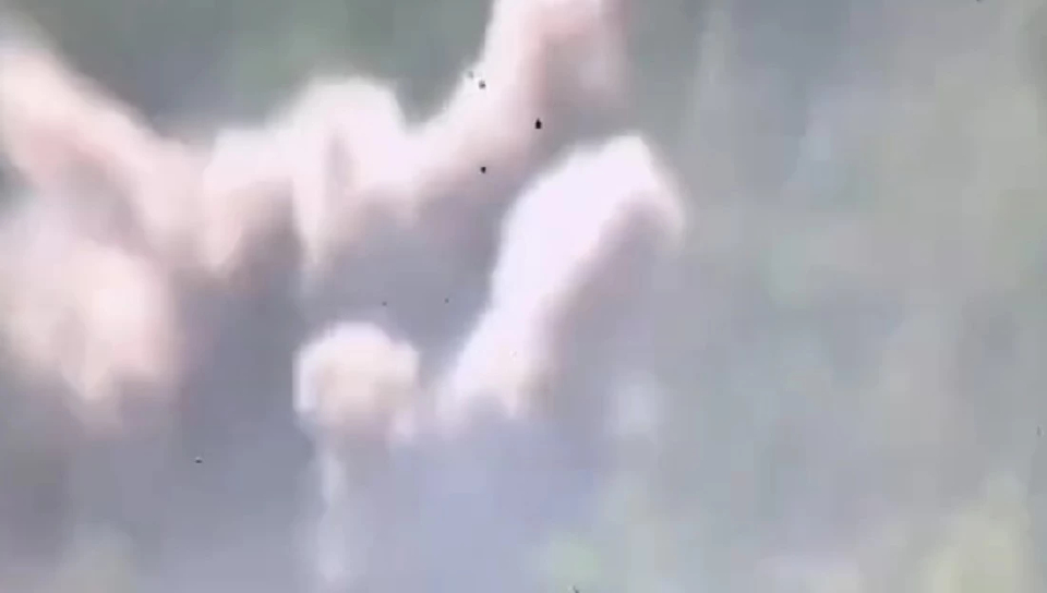 ทหารไทย ยิงถล่ม ฐานกัมพูชา หลังใช้ ปราสาทตาควายโจมตีไทย