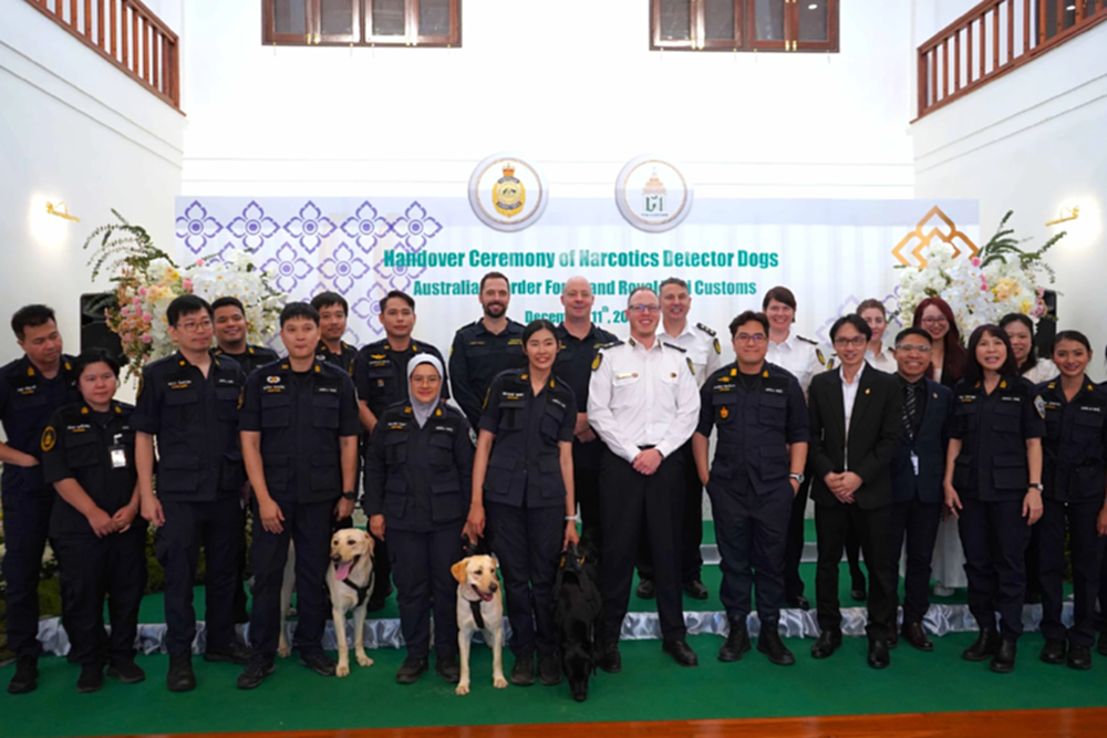 ออสเตรเลียมอบสุนัขตรวจค้นให้กรมศุลกากรไทย