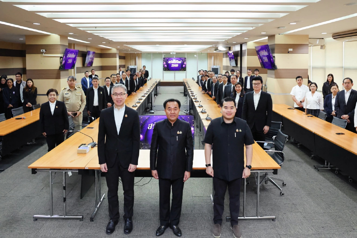 'ยศสิงห์' อวยพรปีใหม่ ย้ำอุตสาหกรรมพึ่งพาได้–อย่าหวั่นอิทธิพลมืด