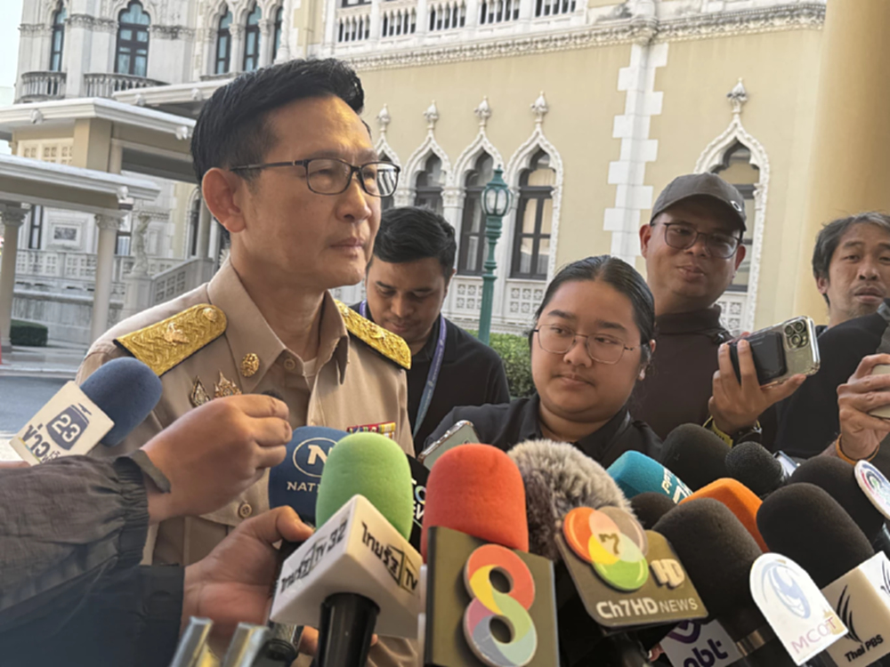 รมว.พลังงาน รอข้อสรุปหารือ กฟผ.-กฟภ.ก่อนเคาะเว้นค่าไฟฟรีในพื้นที่อุทกภัย