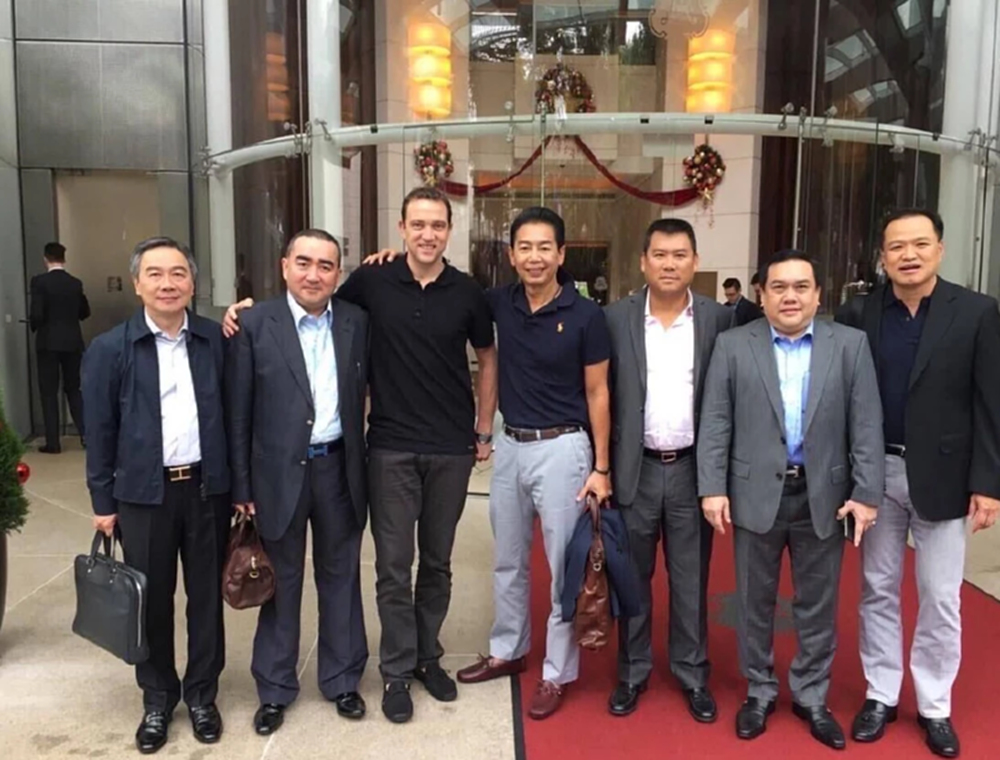 'โรม' กังขาภาพ 'เบน สมิธ' คู่ 'บิ๊กเนม' ว่อน ชนวนไม่มีใครกล้าแตะ