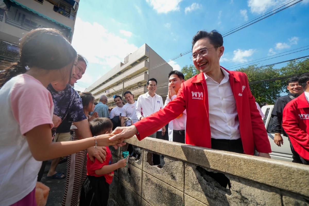 'ยศชนัน' วอนเล่นการเมืองสร้างสรรค์ หลัง พท.ถูกทำลายป้ายหาเสียง