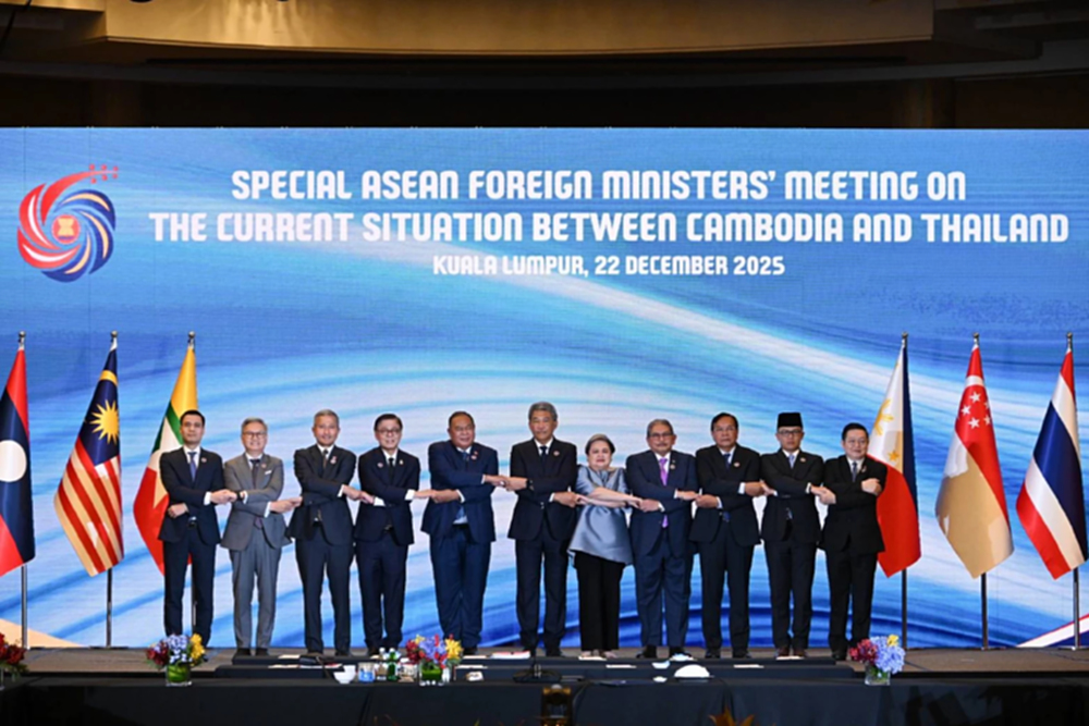 'สีหศักดิ์' เผย ไร้ข้อตกลงหยุดยิง 'กัมพูชา' ยอมให้ทหารหารือวง GBC 24 ธ.ค.