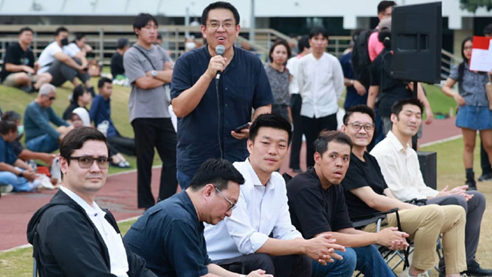 'ปชน.' เดินเกมพลาด เลือกตั้งภาวะสงคราม