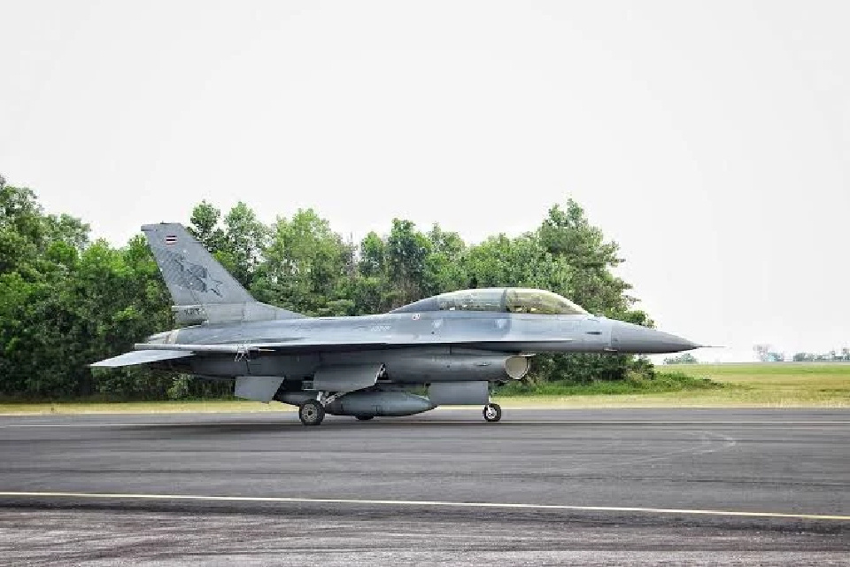 ทอ.ย้ำ ส่ง F-16 โจมตี กัมพูชา ล็อกเป้า คลังอาวุธ-ศูนย์บัญชาการ -เส้นทางการรบ