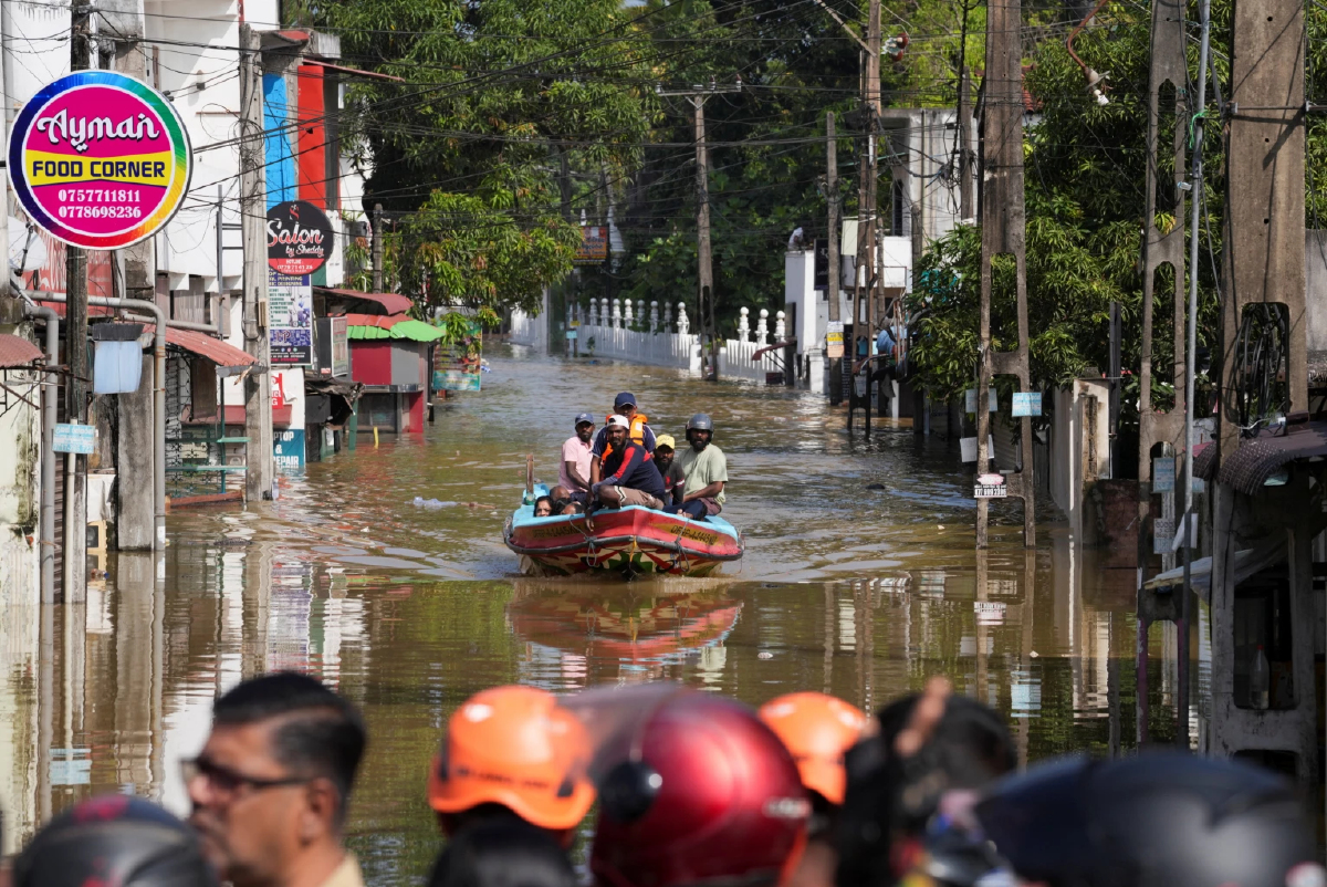 น้ำท่วมศรีลังกา ดับพุ่ง 212 ราย เจ้าหน้าที่เร่งช่วยเหลือประชาชนต่อเนื่อง