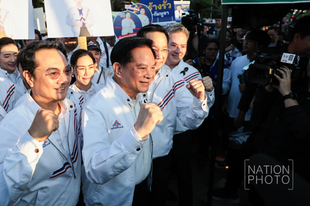 'พีระพันธ์ุ' ขนผู้สมัคร สส.กทม.รทสช.ลงครบ 33 เขต กวาดยกเมืองหลวง