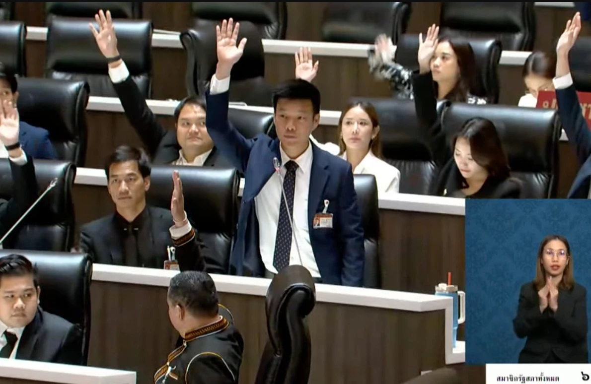 'ฝ่ายค้าน' แพ้มติรัฐสภา ฟื้นเสียงสว. 1ใน3 แต่ขอให้นับคะแนนใหม่