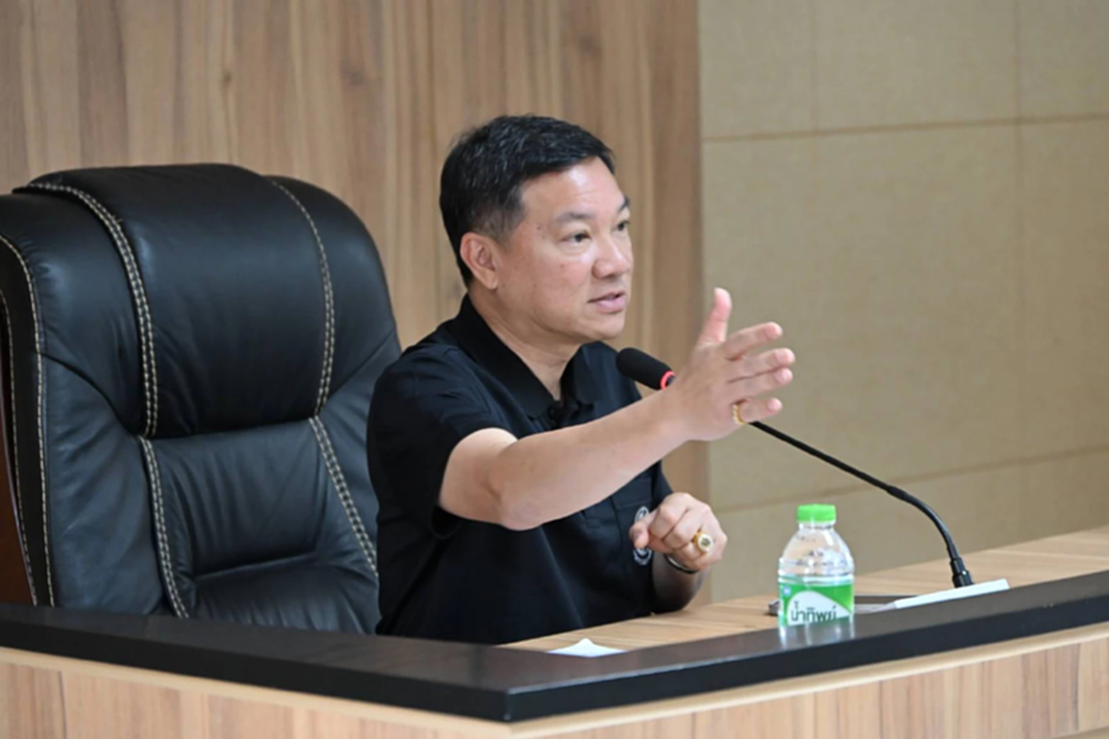 ปลัด มท.สั่ง จนท.คีย์ข้อมูลขอรับเยียวยา 9 พัน 24 ชม. เร่งให้เร็วสุด