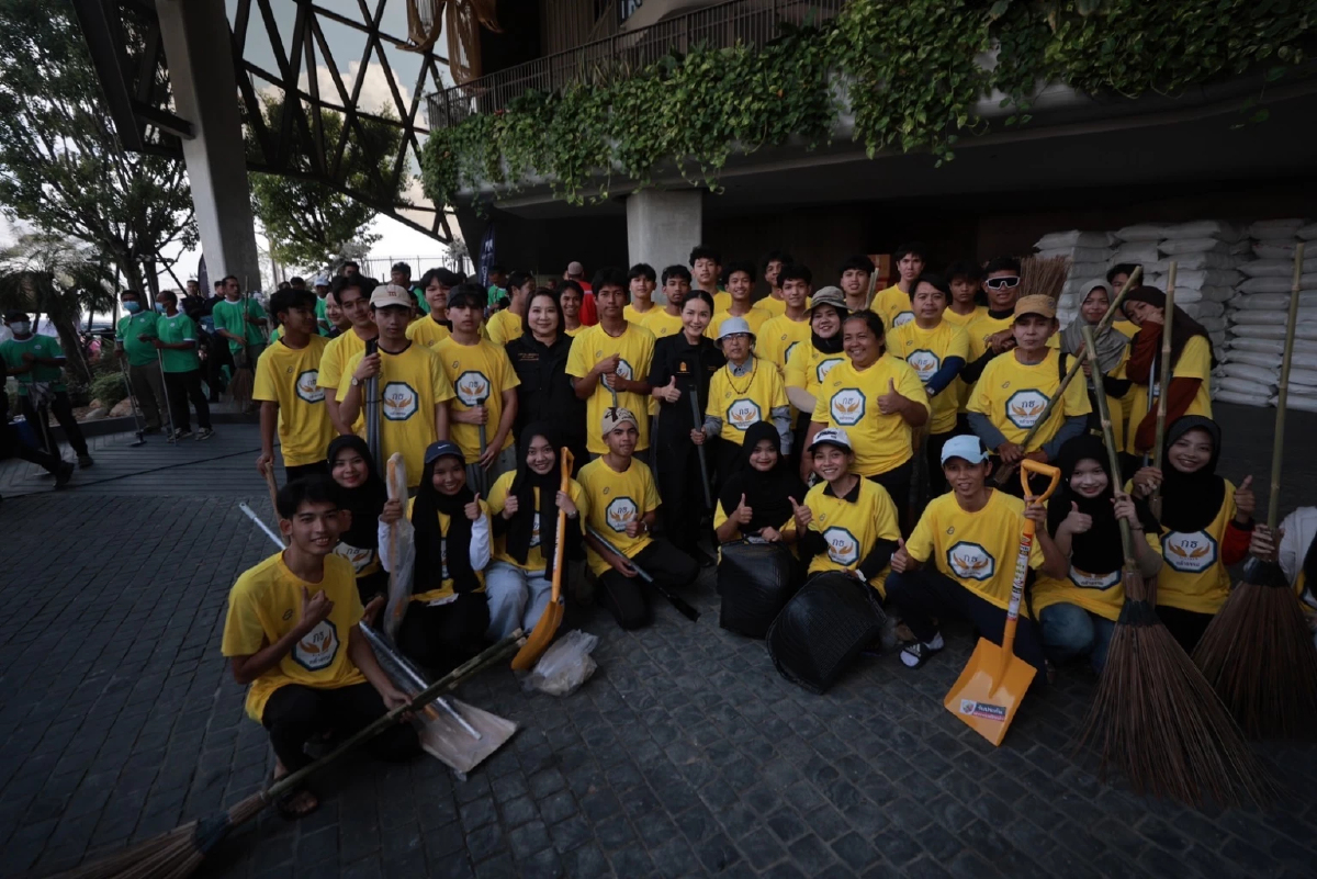 “นฤมล”ลุยสำรวจโรงเรียนหาดใหญ่ ส่งทีมอาชีวะซ่อมไฟบ้านประชาชน