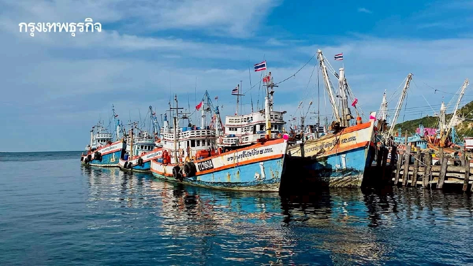 กรมประมง สั่ง เรือทุกลำ หลีกเลี่ยงเดินเรือ ใกล้ชายแดนไทย-กัมพูชา