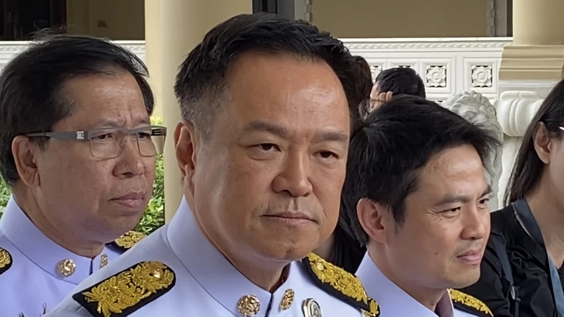 ‘อนุทิน’ คุย ‘ทรัมป์’ คืนนี้ ปัดดีล ‘ฮุน เซน’ ไม่ตอบ ‘เบน สมิธ’ ยืมเครื่องบิน