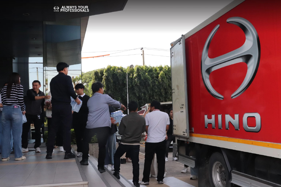 ฮีโน่ สนับสนุนการช่วยเหลือผู้ประสบภัยน้ำท่วม-ผู้ประกอบการ